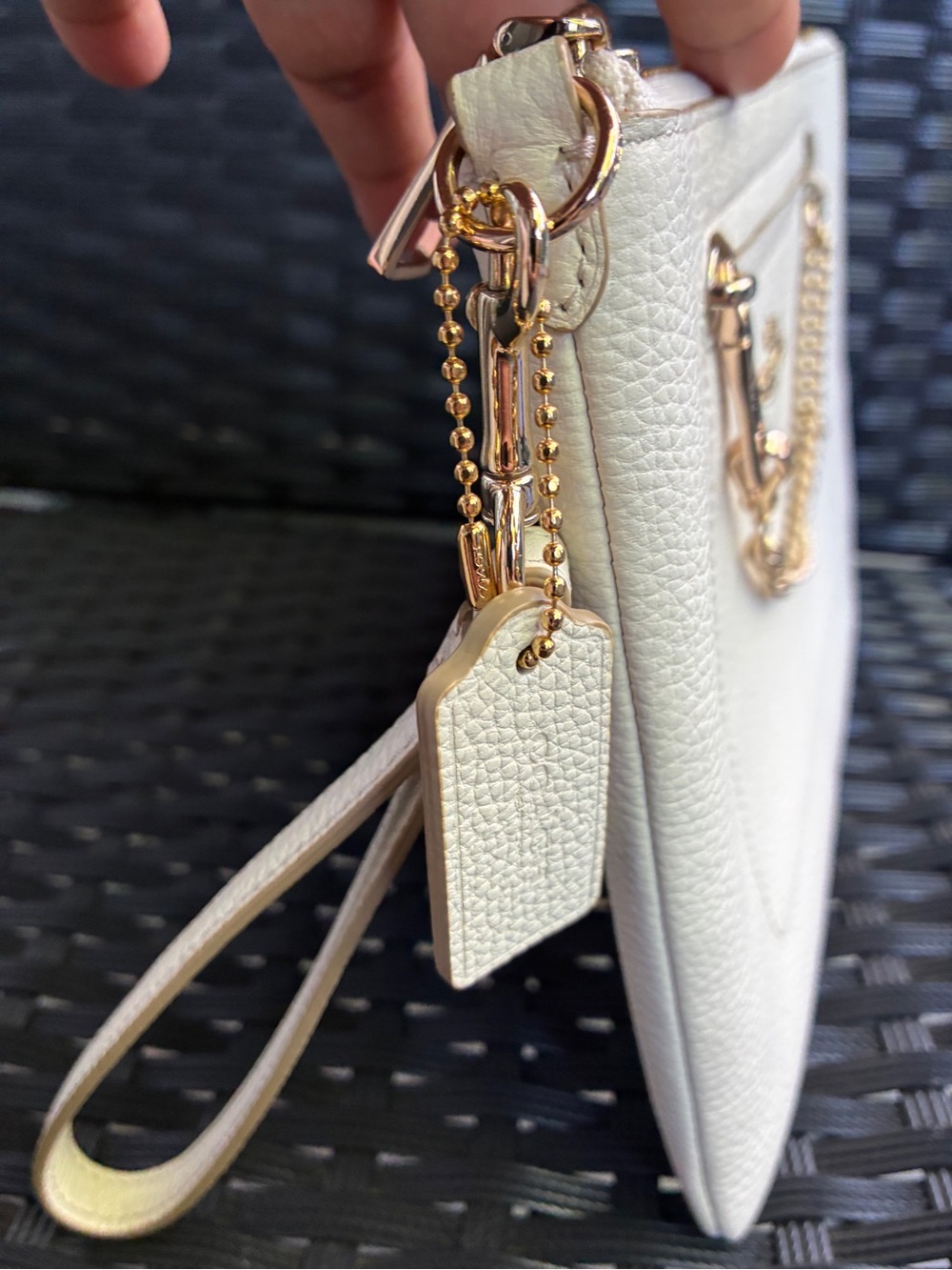 Coach White Pebbled Leather Chain Wristlet Clutch with Gold Hardware - Picture 8 of 14